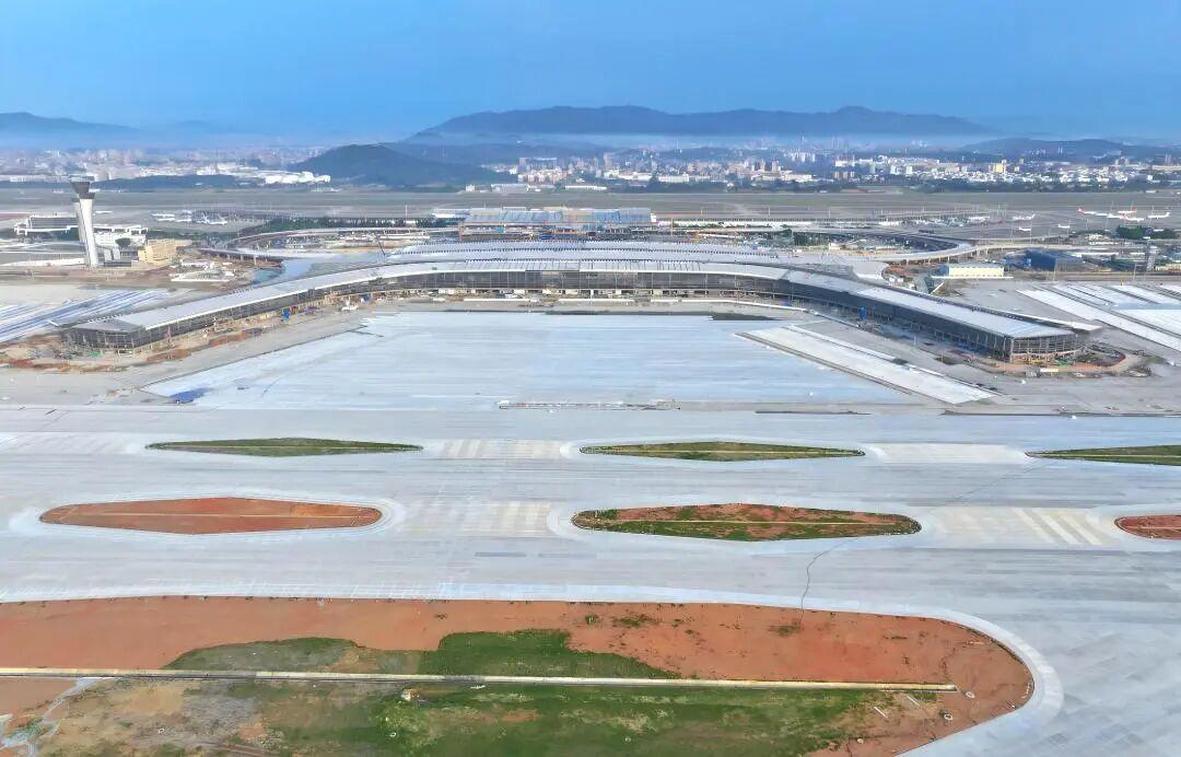 福州长乐国际机场二期扩建工程飞行区工程（第二批）顺利通过行业验收