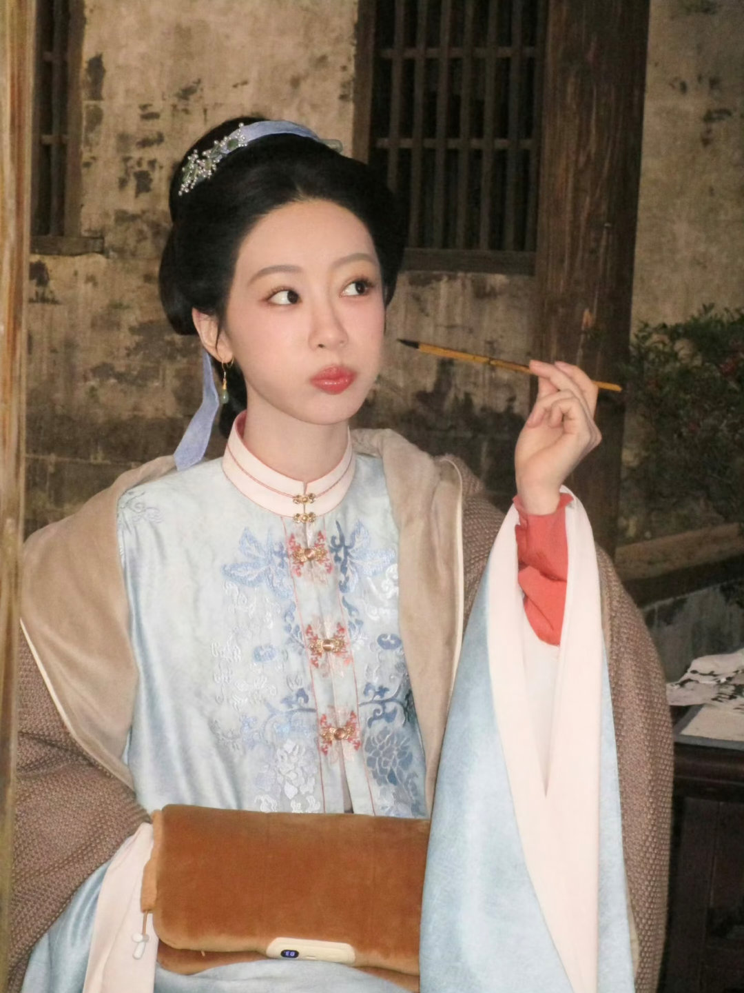 家业第一集就锁V杨紫家业第一集就锁V家业热度破7000杨紫不得不说这部剧排播方式