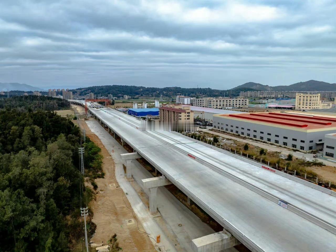 福州机场第二高速力争2027年底全线建成届时，市区北片可经三环园中互通、104国