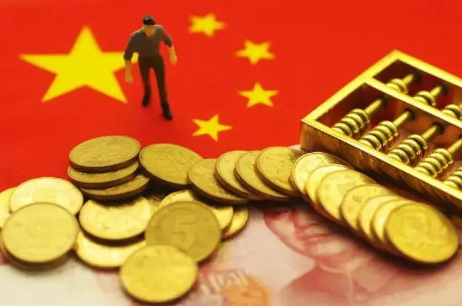 所谓的垄断严格意义上讲应该是指私企，国有企业不存在垄断一说。
经常听到有人带节奏