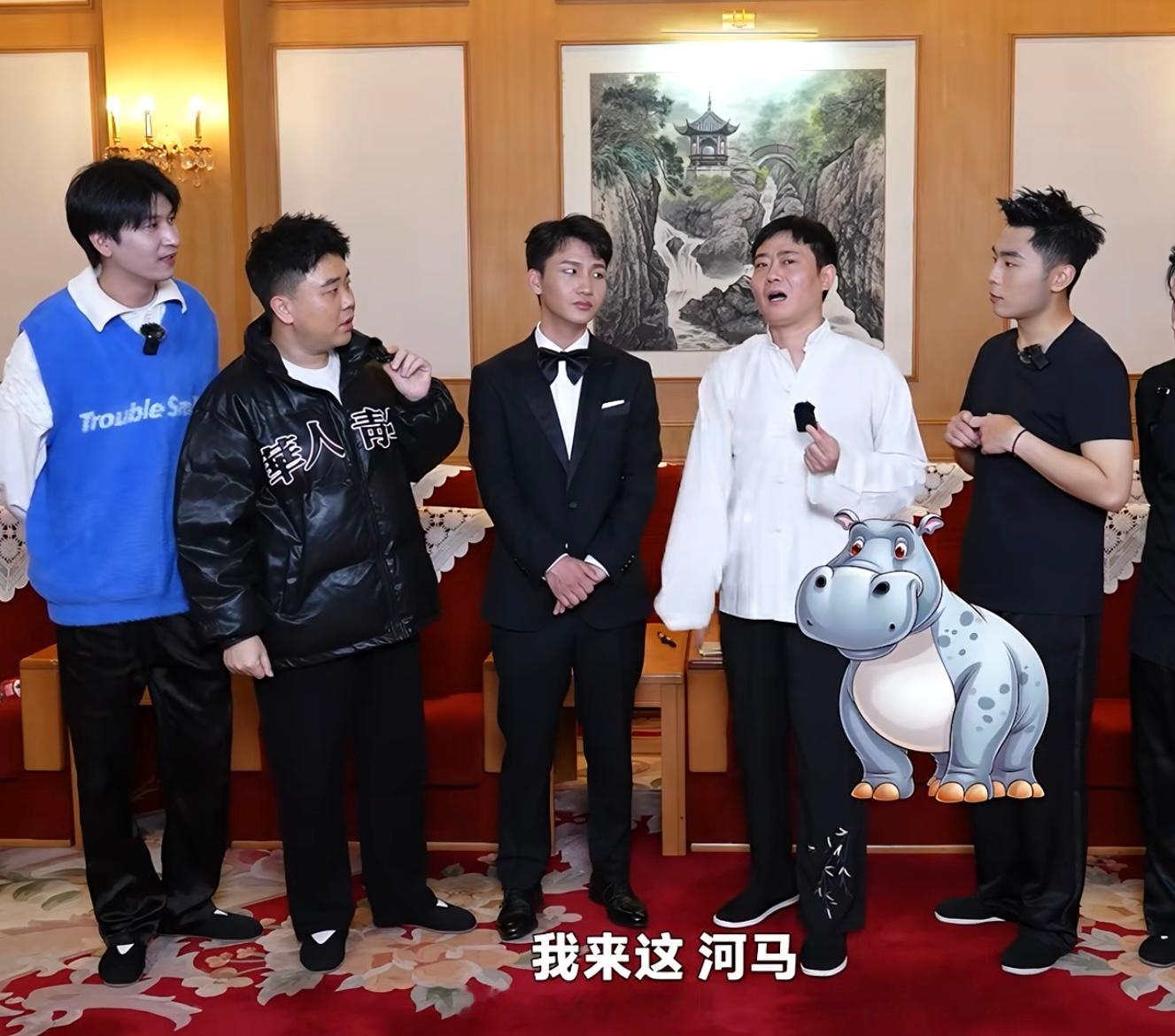 就他那战斗力？跟人河马比？[思考] 