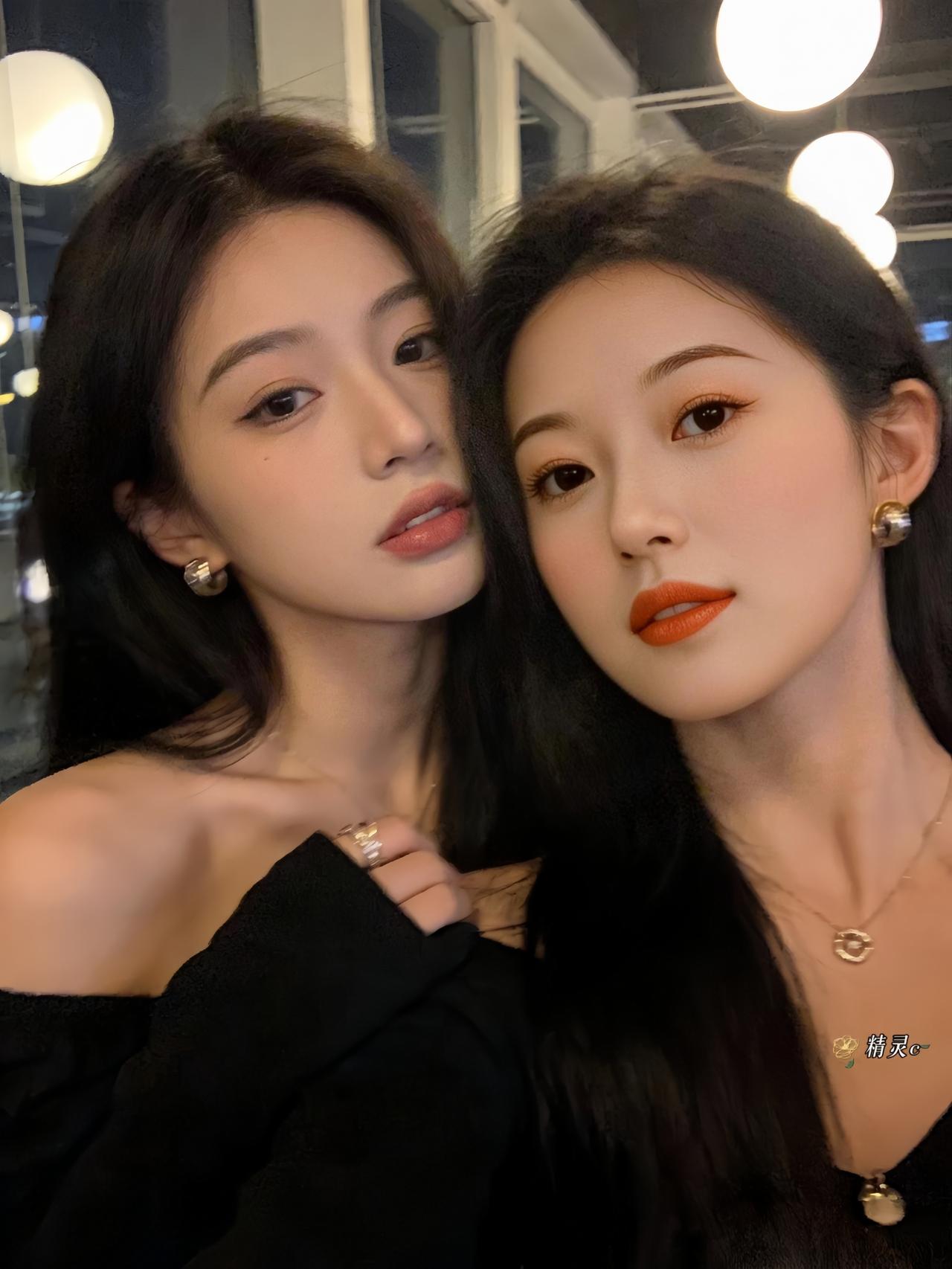 ☀️ 今日份小美好已派送💌
早安呀!愿你被阳光拥抱，被温柔以待✨日子有盼头，生