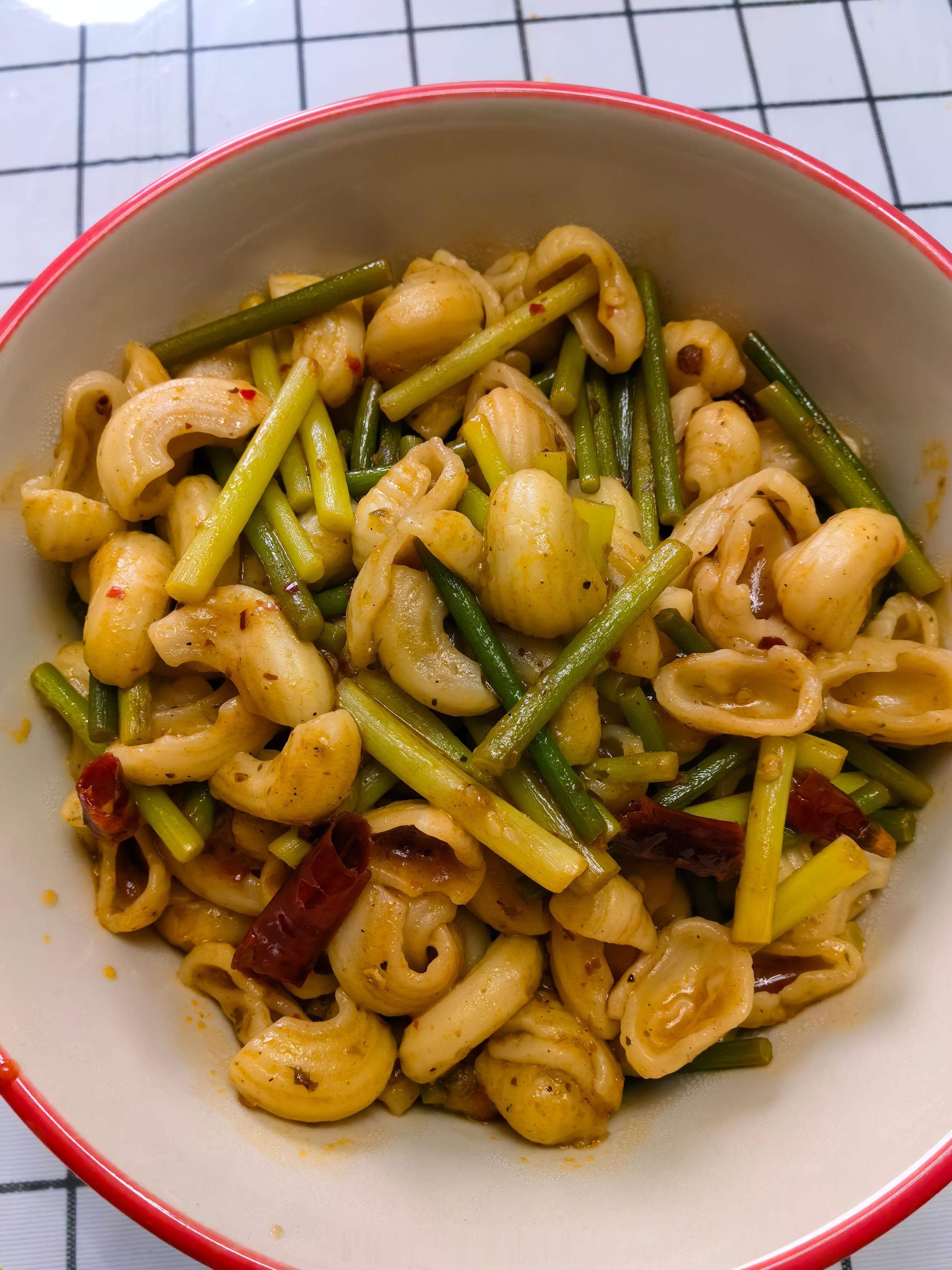 昨天看315，那梅菜扣肉把人恶心的，还是自己做吧[允悲]最起码用料优质[笑cry