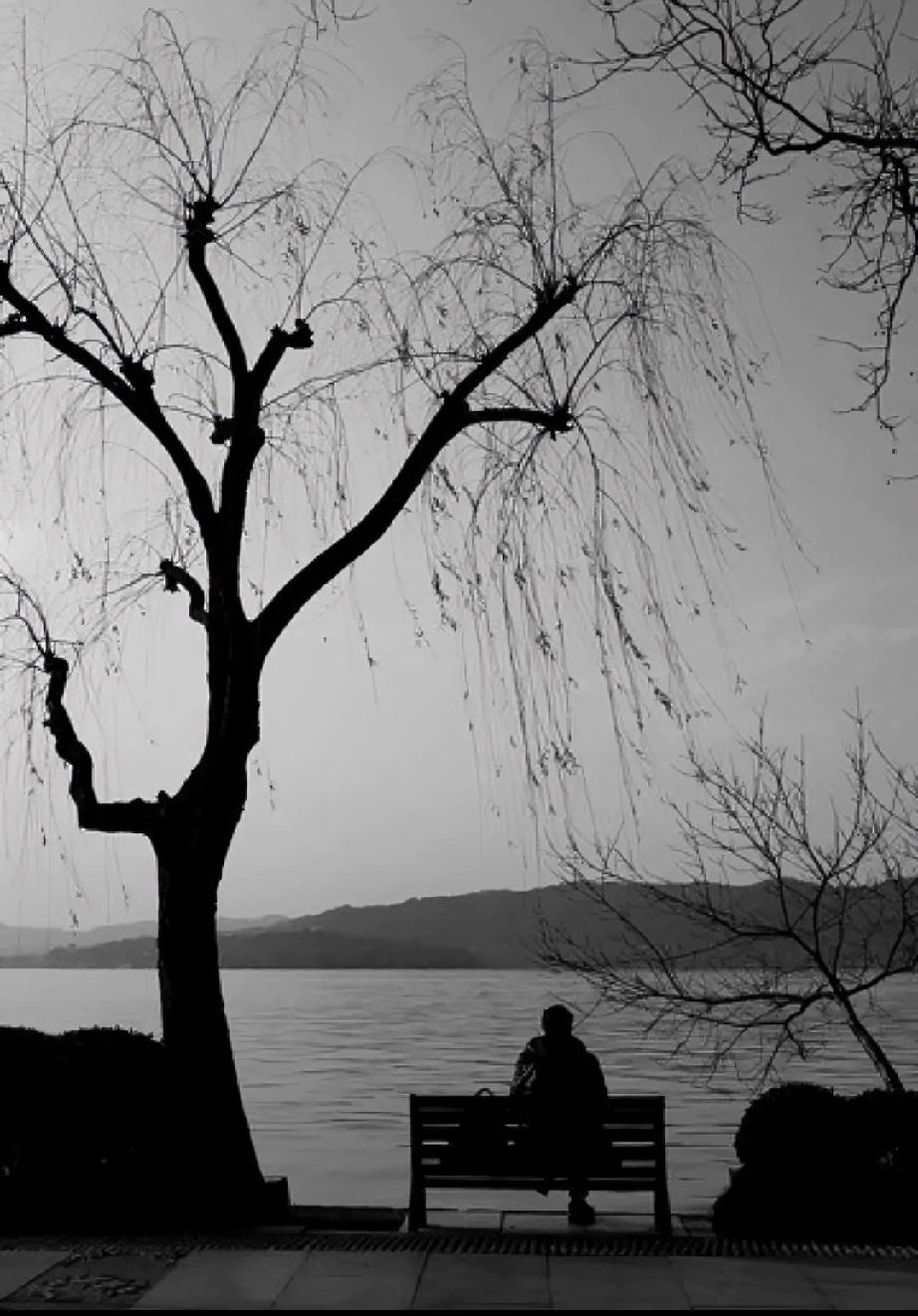 这不是危言耸听，目前，在我们身边的癌症患病率好像比以前要多。
去年一年，在我们小