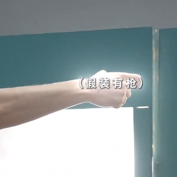 不明显属性头像 