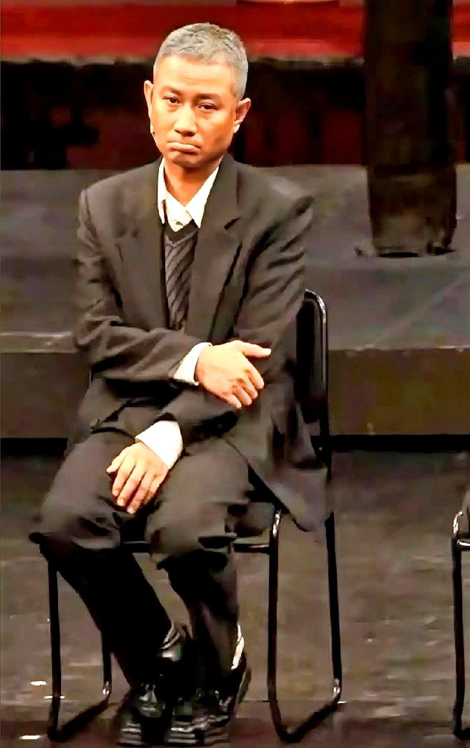 出轨的最终账单，结算方式比想象中残酷。
 
王宝强手握两百亿票房低调开机，远走悉