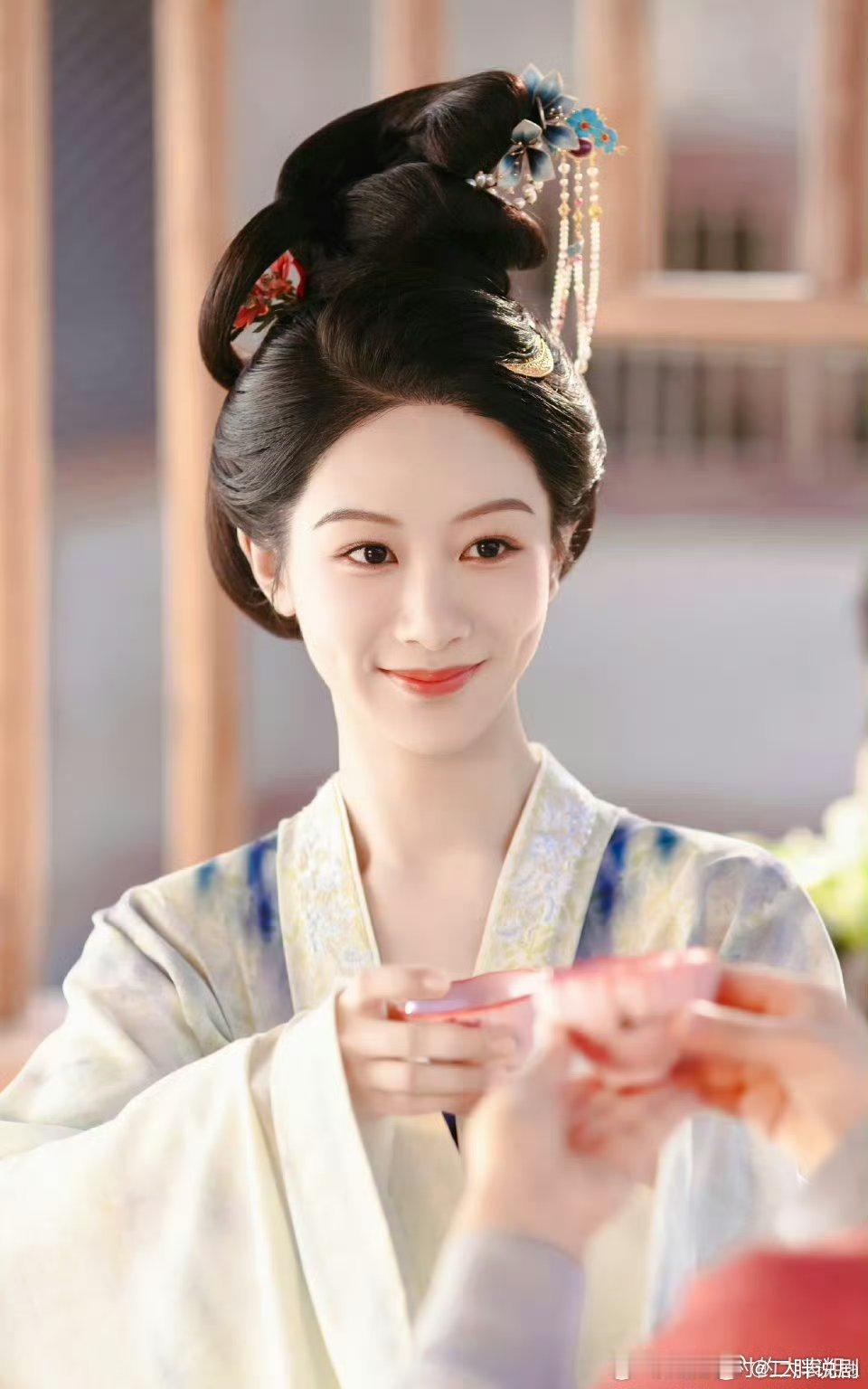 【今晚开奖】第30届白玉兰奖电视剧海外推广大使杨紫《国色芳华》张若昀《庆余年2》