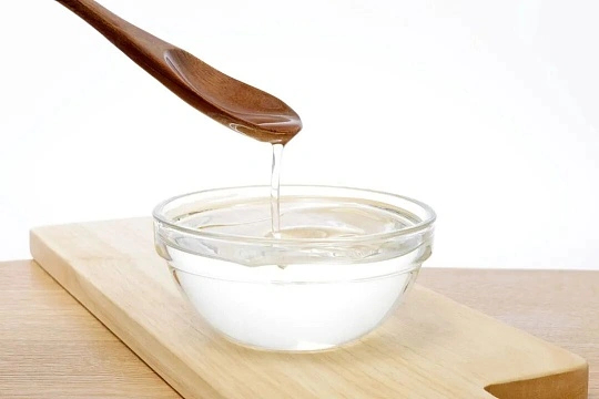 白醋竟有这么多神奇的妙用白醋绝非只能调味的厨房配角，它的神奇妙用遍布生活各处：兑