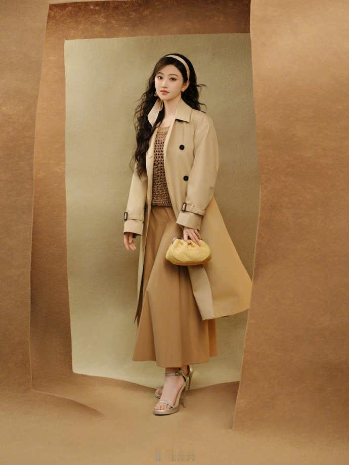 景甜的胜负欲有多强景甜想赢的心藏不住输不了一点！游戏里脚下砖块越来越少，景甜依旧