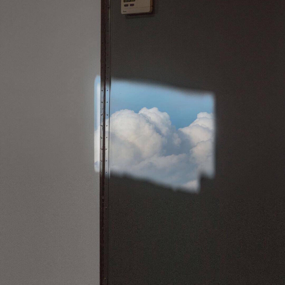 太阳太远了否则我要埋在那里｜海子《早祷与枭》 ​​​