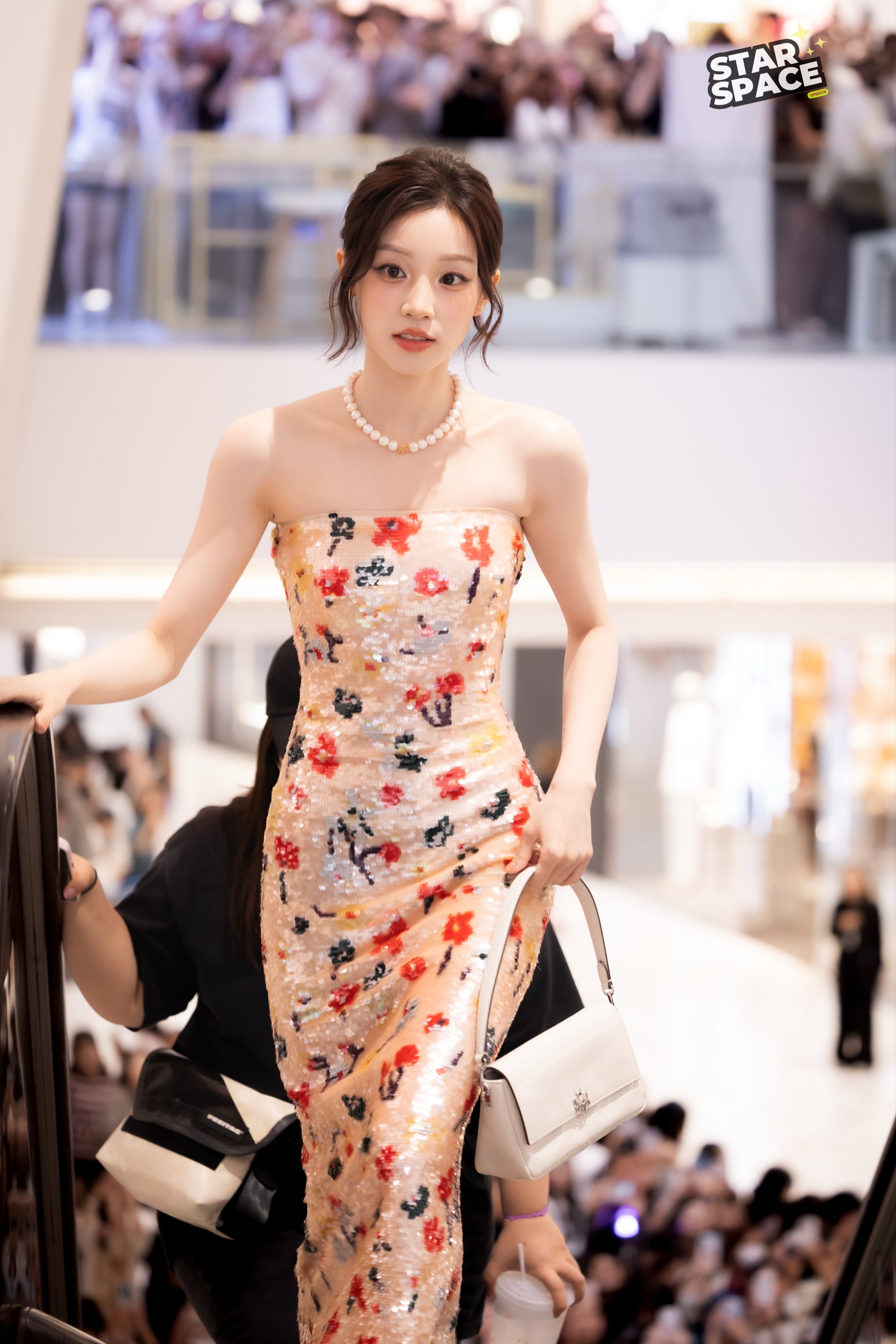 姐姐好美
