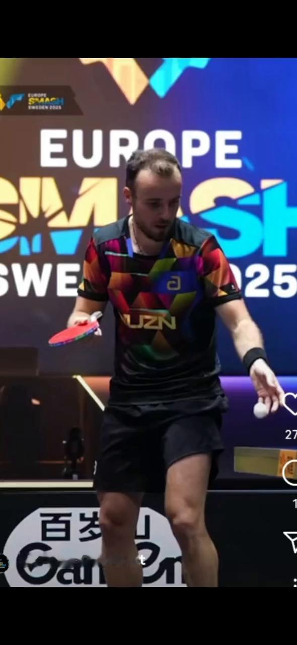 europesmash和wtt。
你们瘦的身材好似我们都打声高的面上面，身后是着