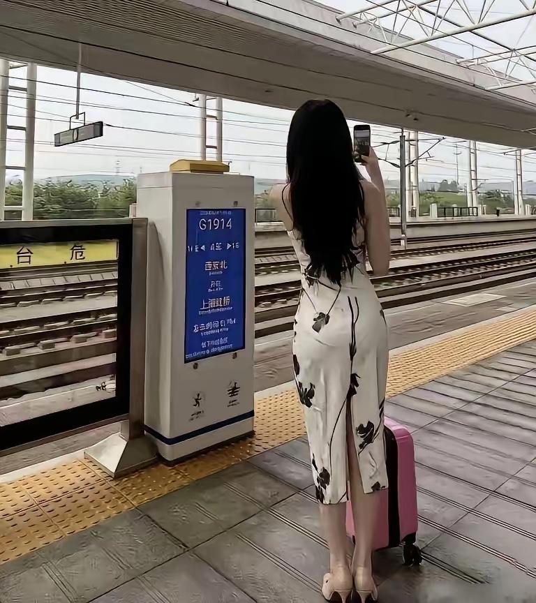 这一定是黄花大闺女