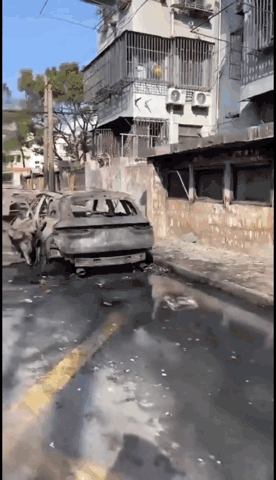 一女子在清明祭祖时，不慎将邻居这样的故事火了 网络奇闻分享 今日
深思分享 停在