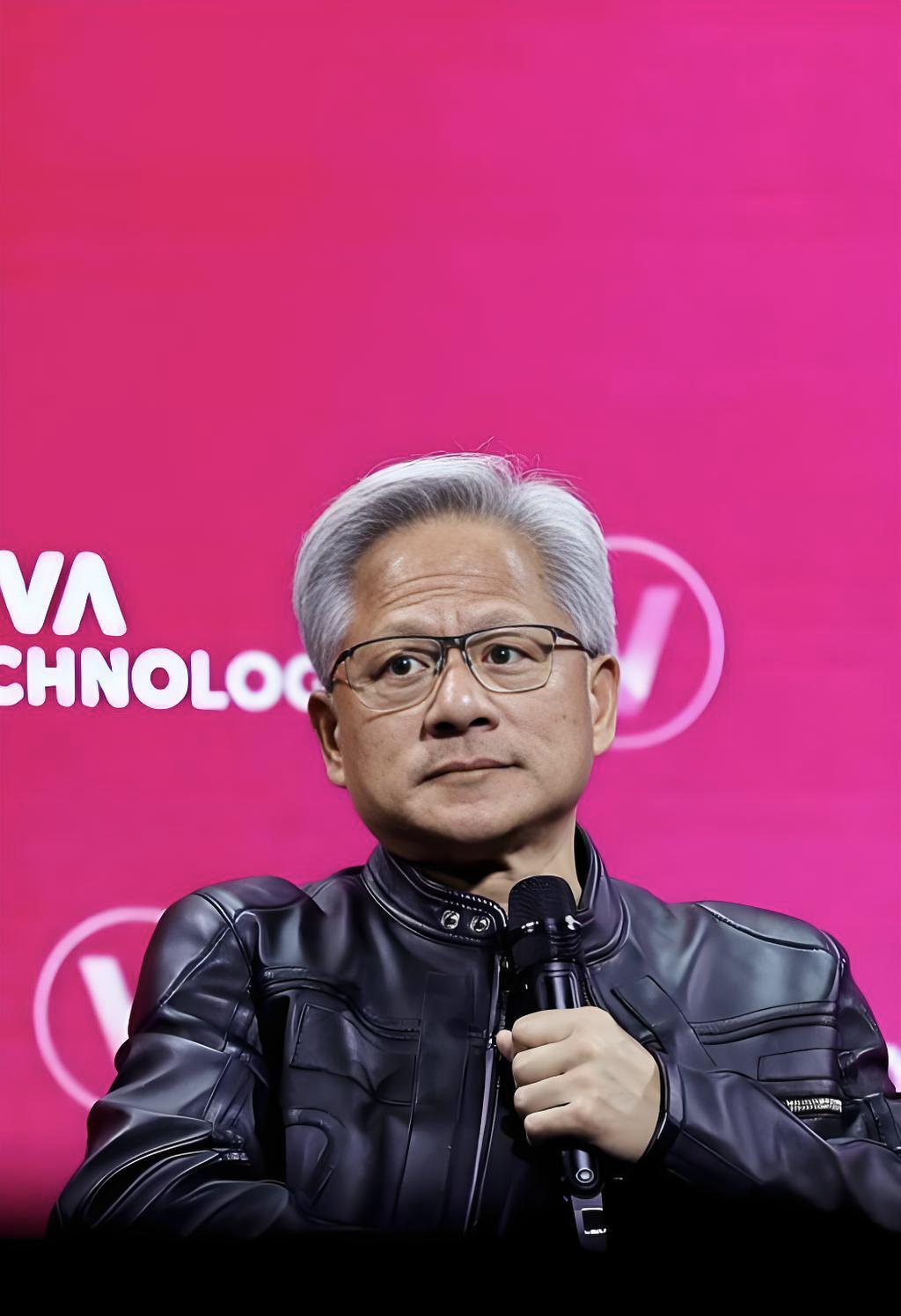 这或是美国最后一次向中国出售AI芯片!黄仁勋知道时间不多了。

科技新闻让我大开