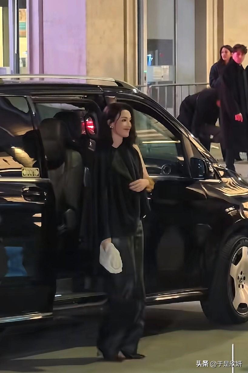 舒淇米兰时装周，她真的好美好美！气质绝了。穿衣服也好看。干练，美，诠释最到位的女