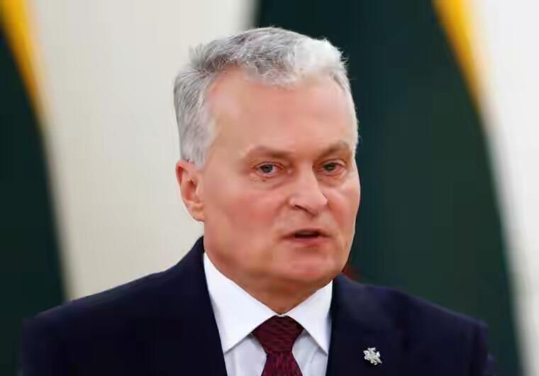 立陶宛这是典型的“碰瓷”失败，回头喊疼！当初在台湾问题上玩火，结果经济挨了重拳，