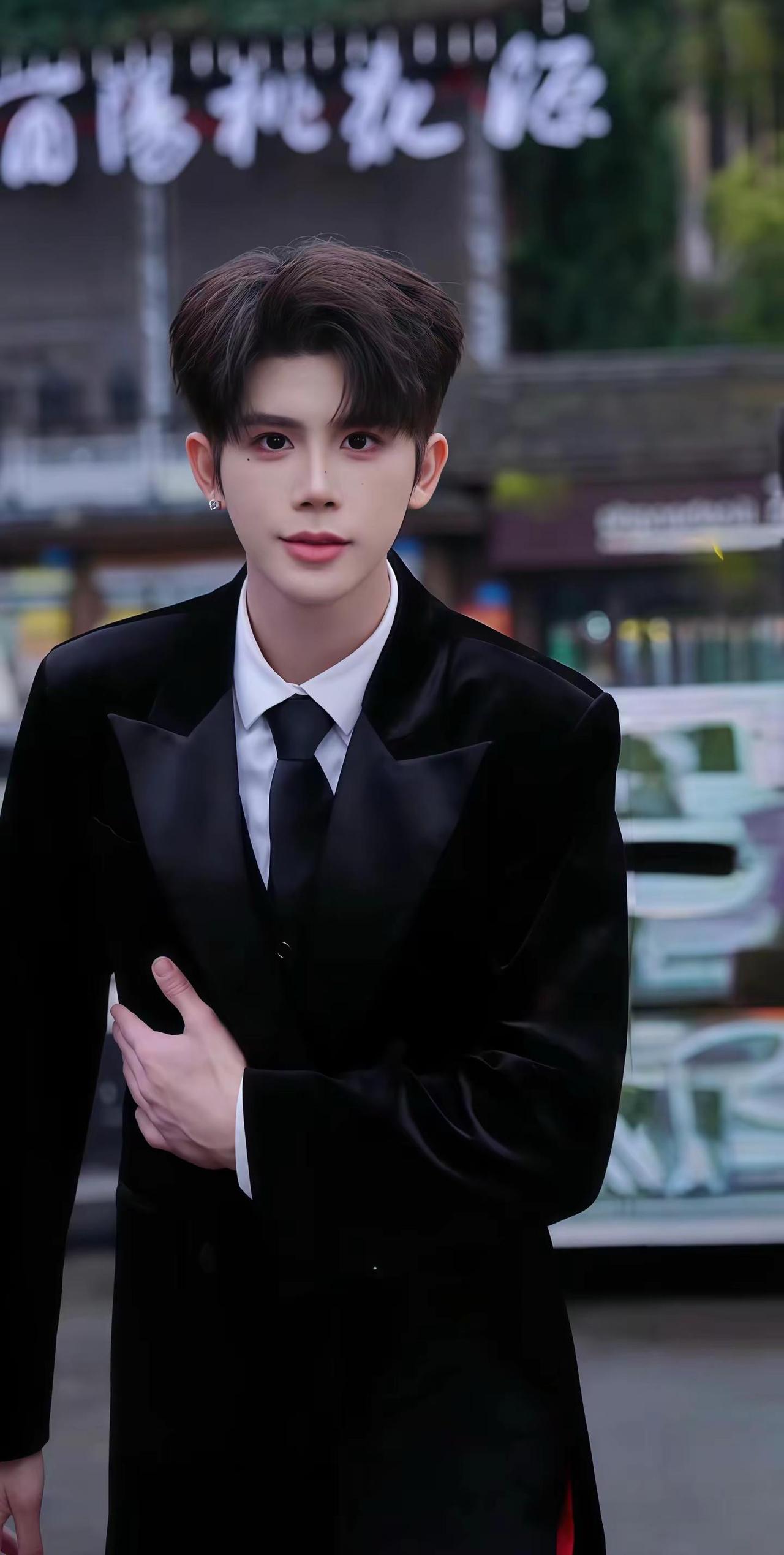 你们就说帅不帅吧伊928@峻伊🤍⁹²⁸-101