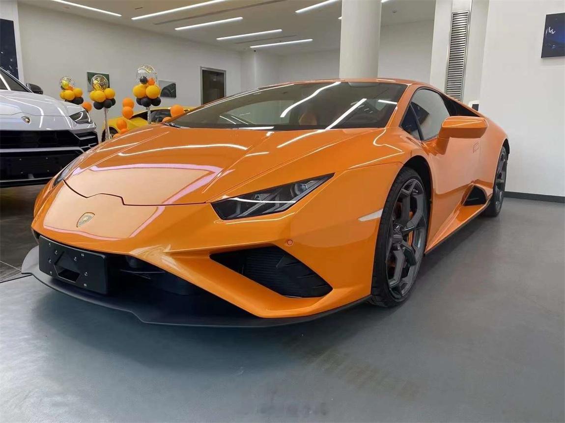 兰博基尼 Huracan Evo RWD 橙/橙黑2020年12月上牌，仅行驶了