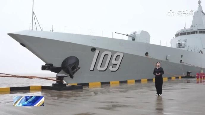 3月14日，据央视新闻直播间报道，近日，央视记者采访055新型导弹驱逐舰东莞舰，