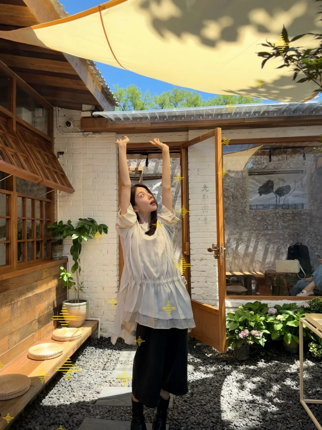 按下播放鍵. ⸝ဗီူ⸜⸝ဗီူ⸜ )ෆ ̖́- ▶︎ •