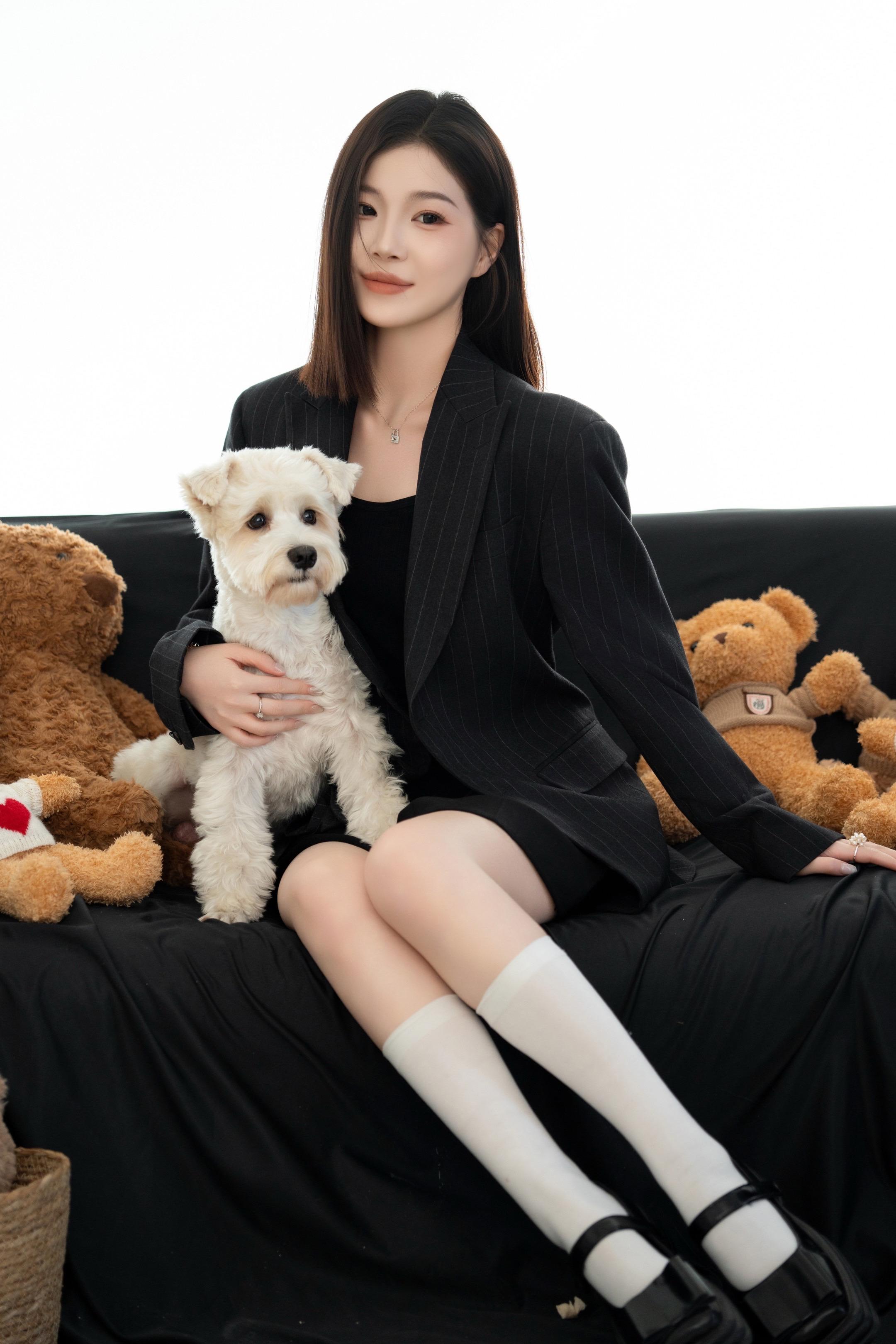 做无名小花 做快乐小狗！੯‧̀͡⬮