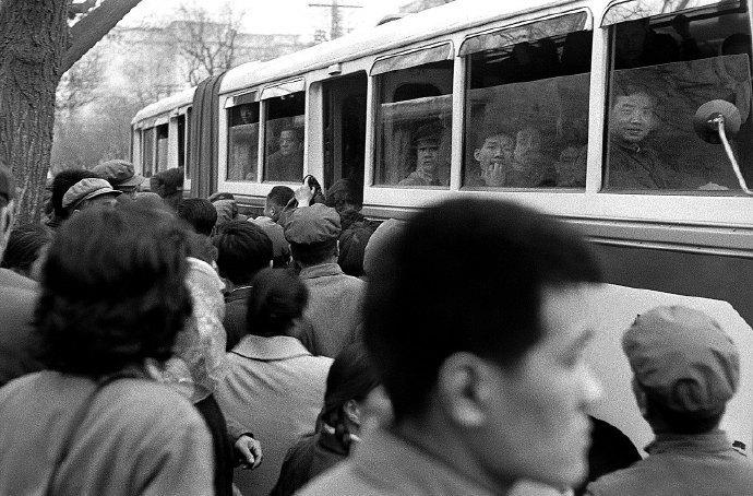 摄影记录历史 - 1979年的北京街头
摄影师：Manel Armengol