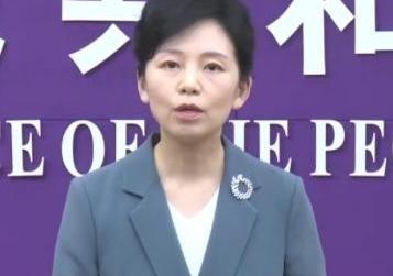 中国又悄悄关上了一扇更要命的门！在稀土还未撕完的时候，中国又加紧了另外一出口，而