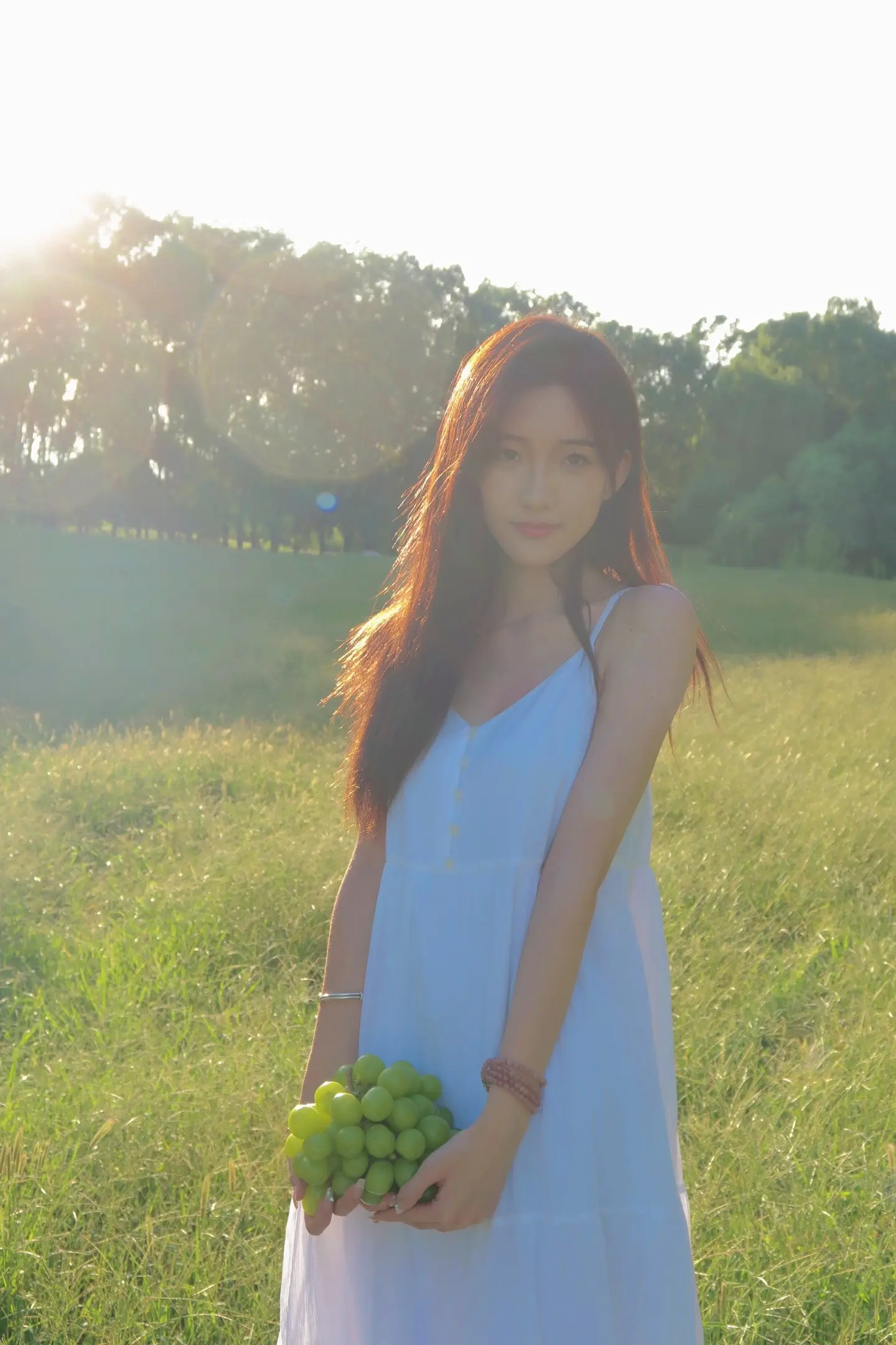 看见光，追随光，成为光，发散光。