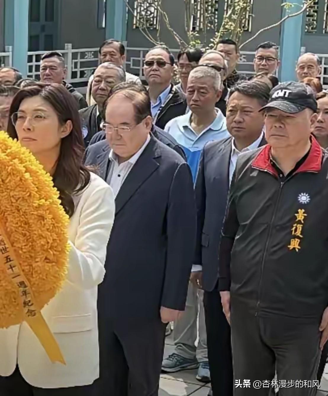 郑丽文去大陆前，先去找蒋介石“汇报工作”！这操作绝了

4月2号早上，郑丽文带着