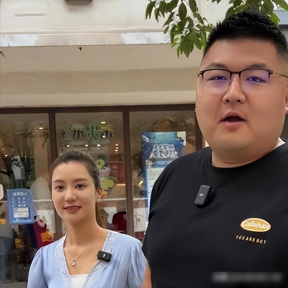 这瓜吃得真让人不舒服。

猴哥离婚才两天，黄晓明莫名其妙就被拖下水了。

现在网