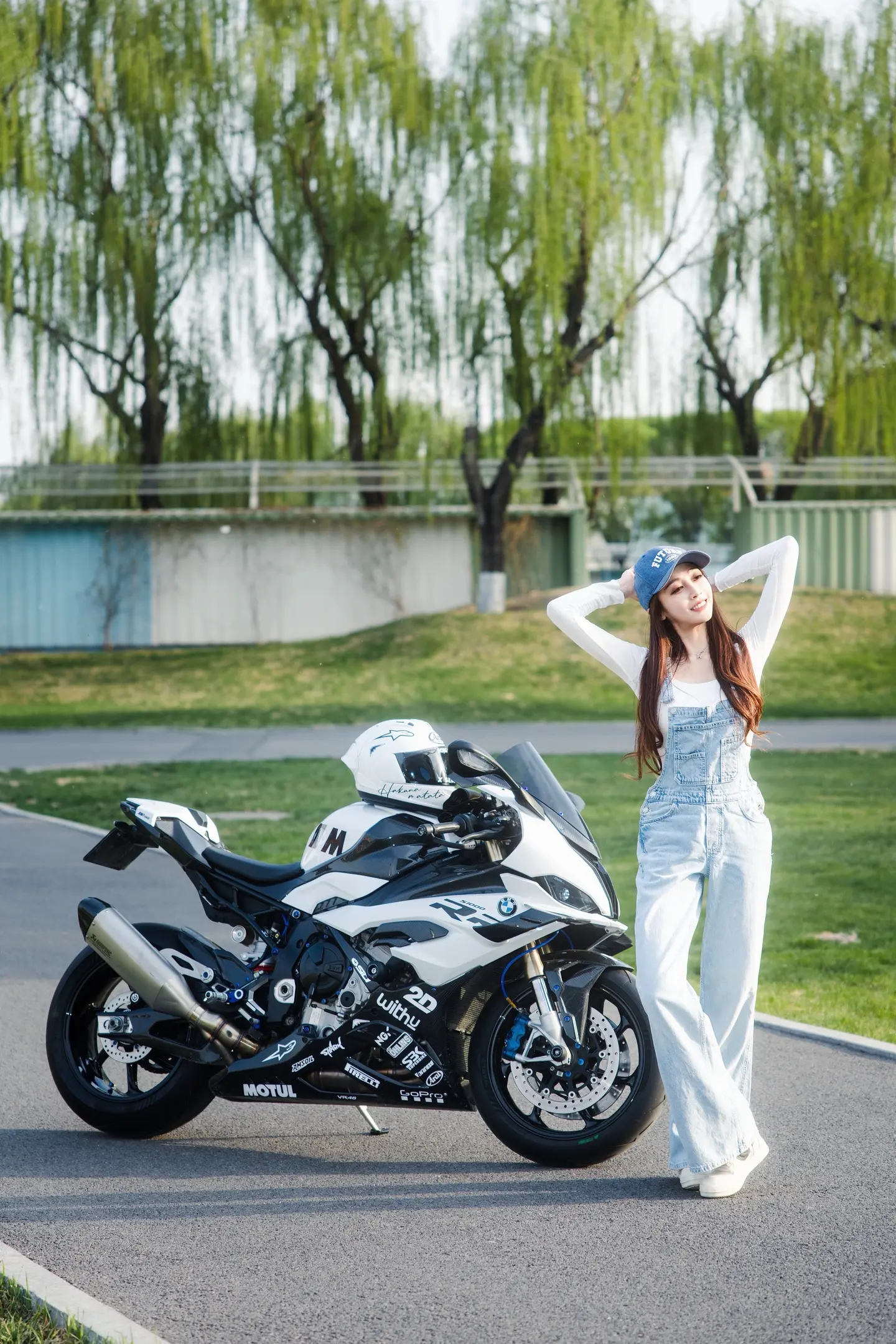 如果明天是晴天，我们就在一起吧～📷