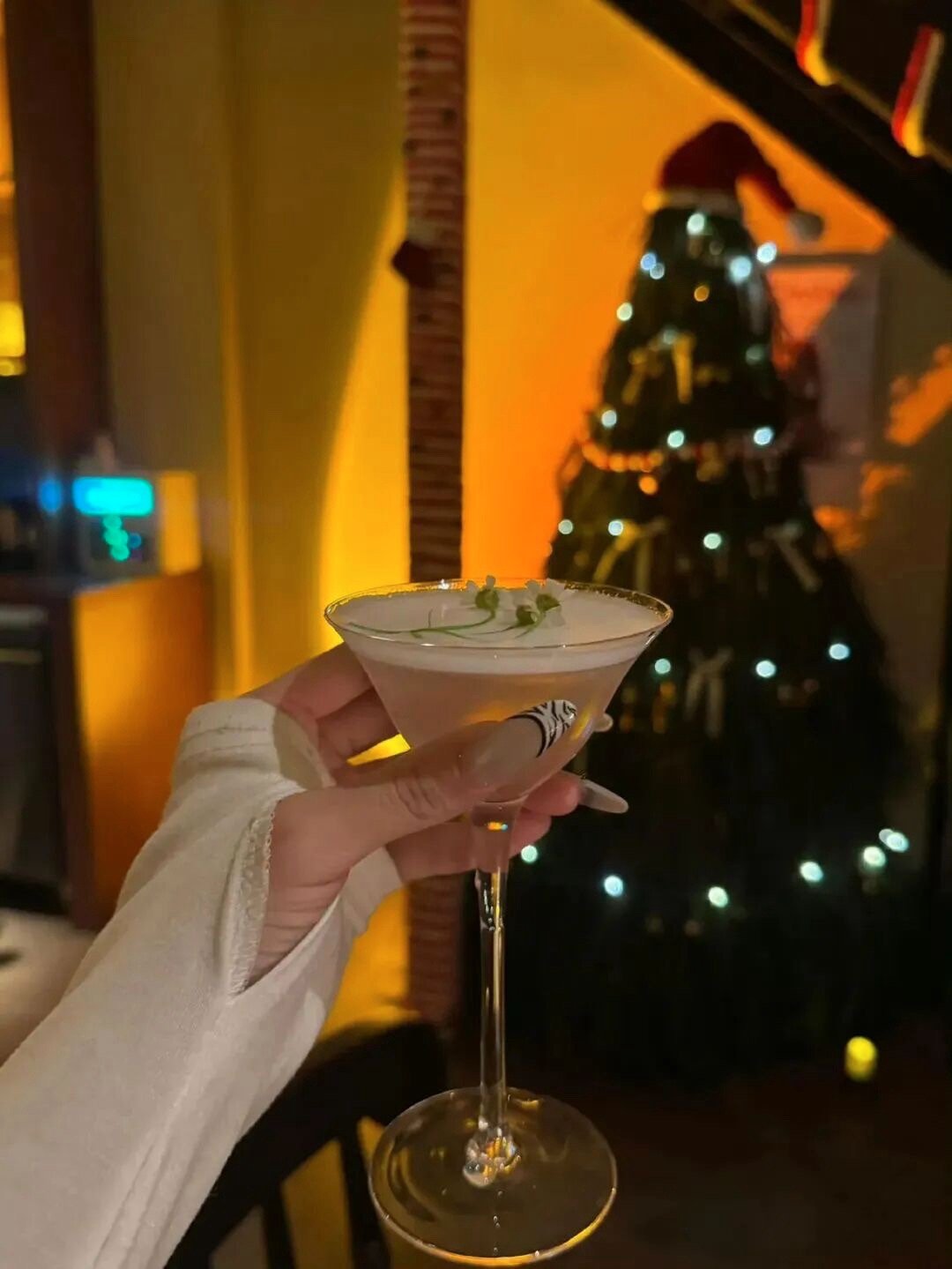 ⌇𝗡𝗶𝗰𝗲 𝗱𝗮𝘆 ✿𓂂𓏸🔆“落子无悔，因为你可以救自己千千