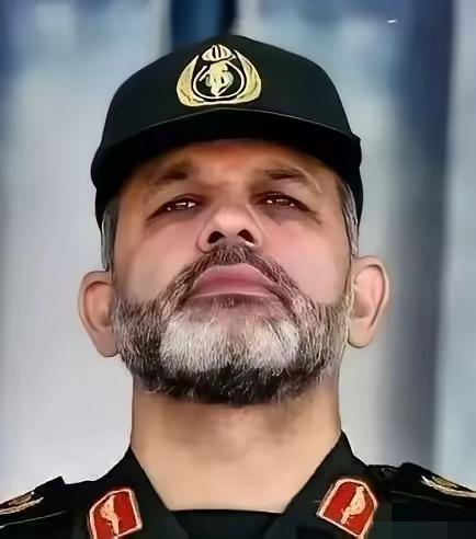 伊朗来了波大的，把美国油轮给炸了！伊朗这次是真的不再隐忍，直接在波斯湾对美国关联