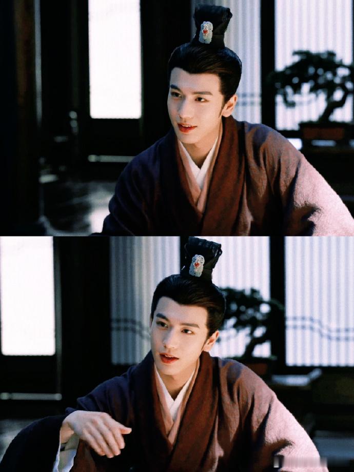 #李蓉裴文宣 阴阳怪气# 哈哈，李蓉和裴文宣这对欢喜冤家真是让人笑出腹肌！他们的