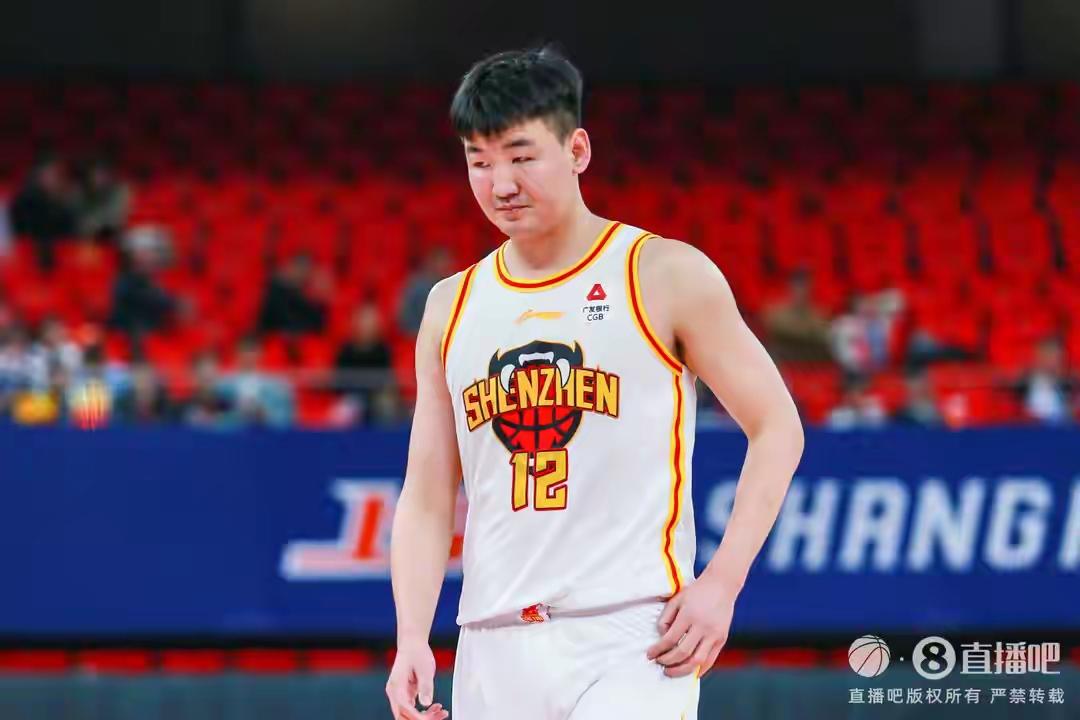 深圳队主教练感觉变换比较随意啊，据权威媒体透露，顾全下赛季将接替郑永刚成为深圳队