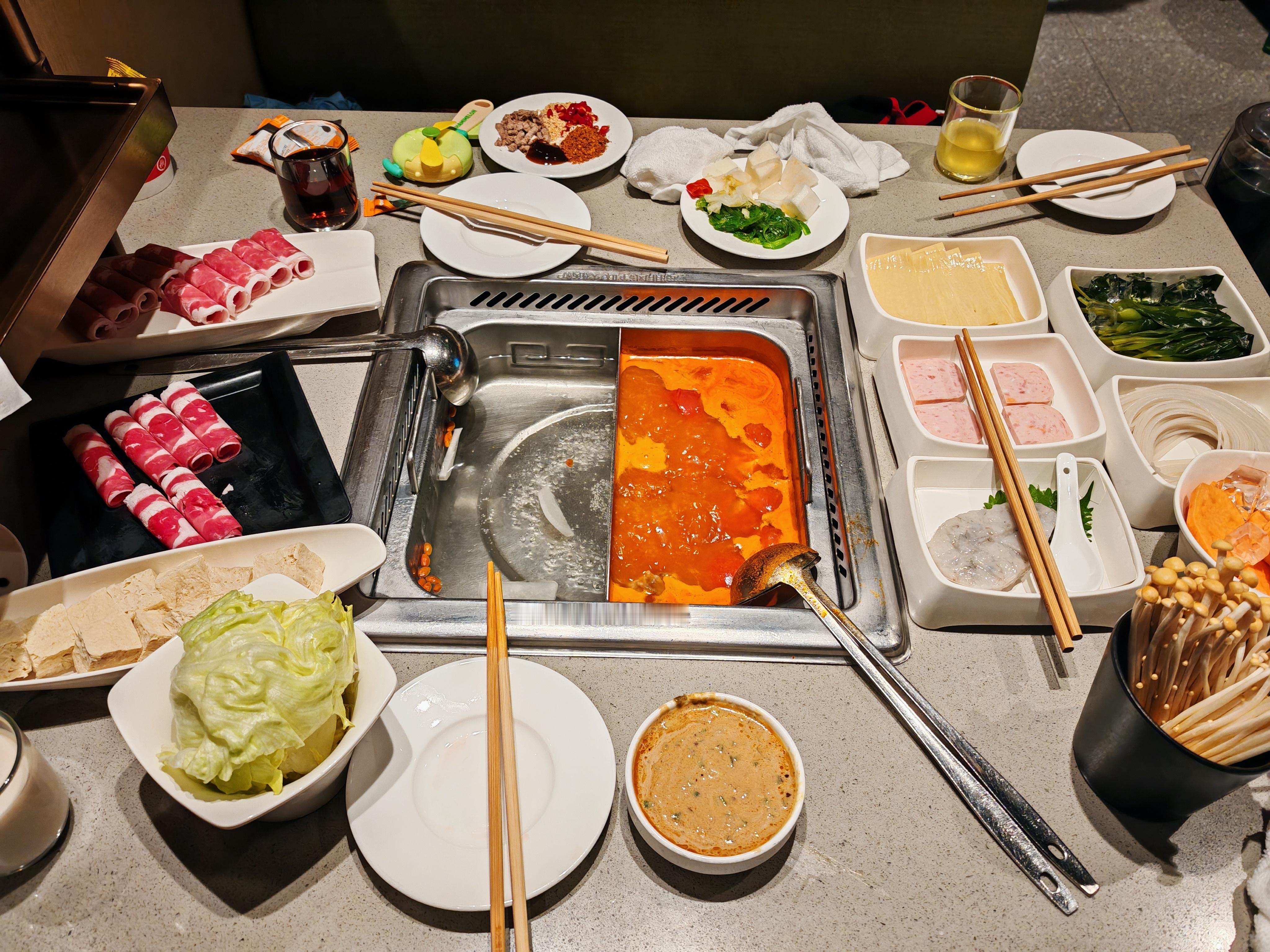 医生建议大雪多吃火锅不用非得大雪吃，感觉冬天每天吃火锅都挺好，暖暖和和的，估计没