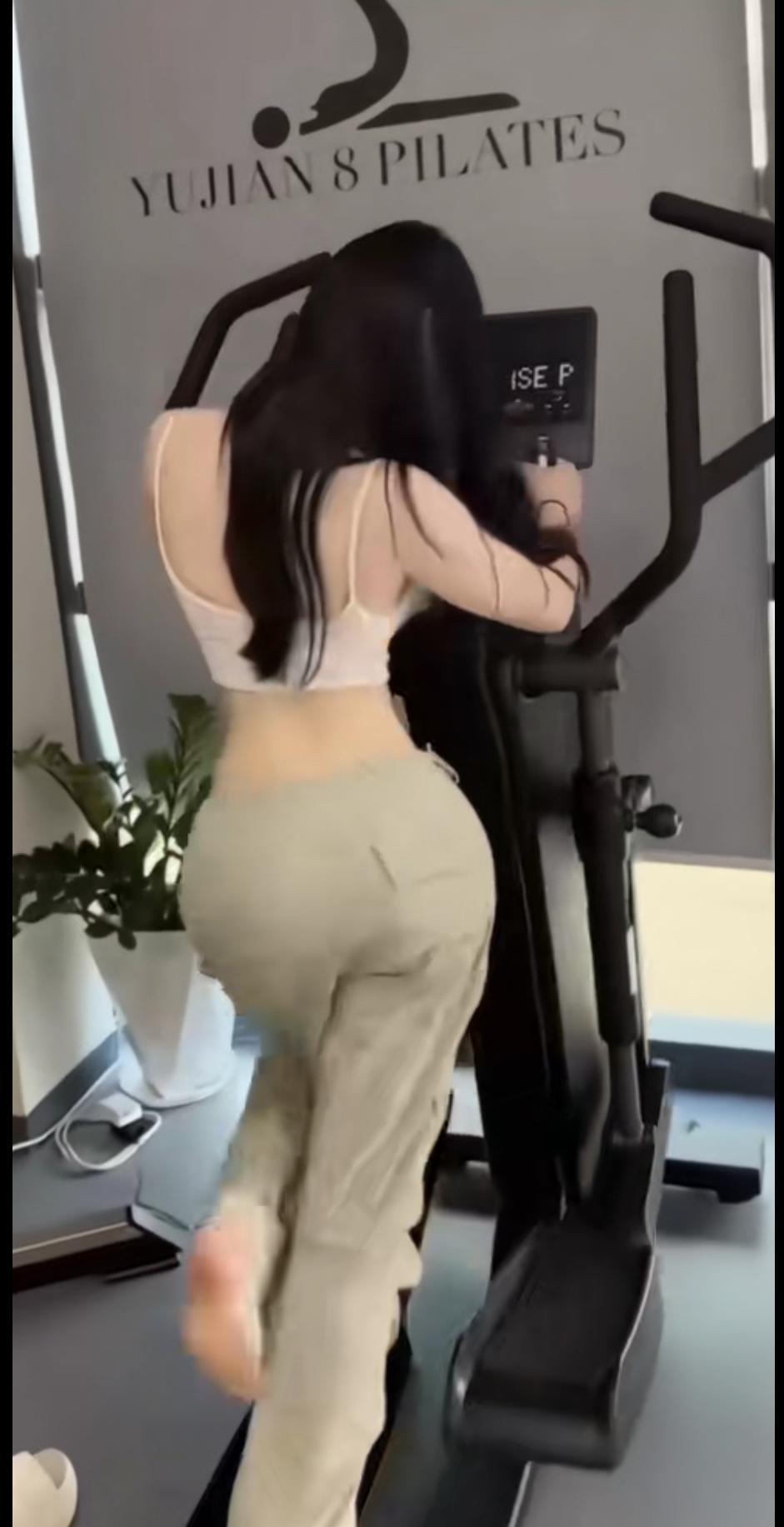 好身材练起来 健身性感照 美女健身训练 丰臀细腰