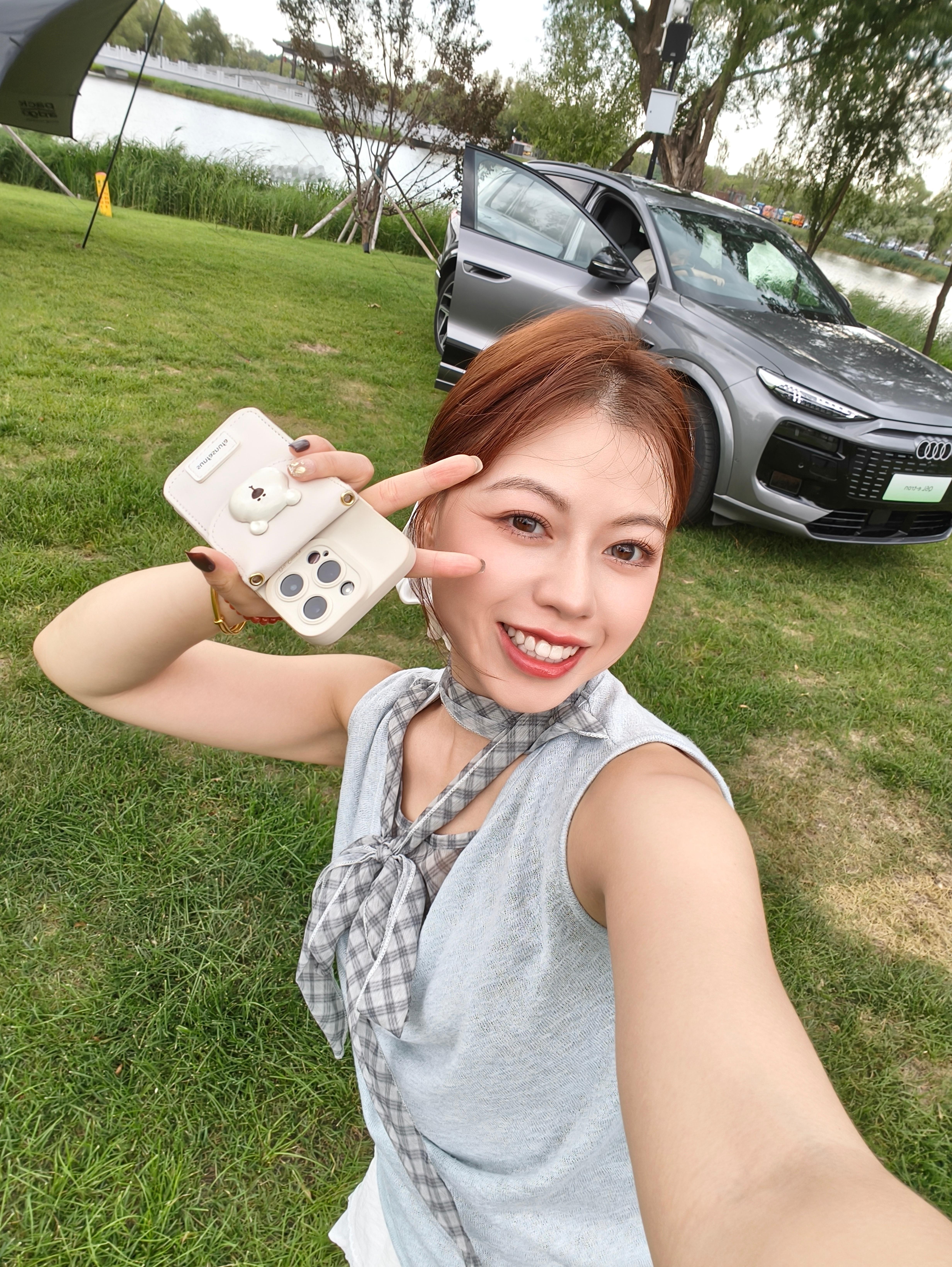 给奥迪找了个好看的拍摄点怎么样？这辆车帅嘛？[喵喵]新能源汽车 ​​​