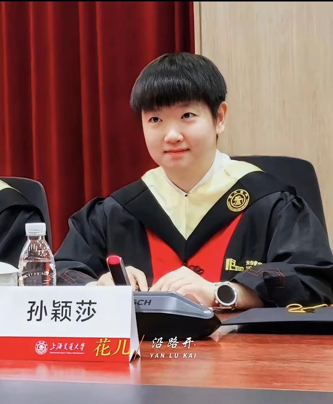 为什么喜欢莎莎的人那么多，网友总结的太到位了！
“莎莎具备7代人的品质：她有60