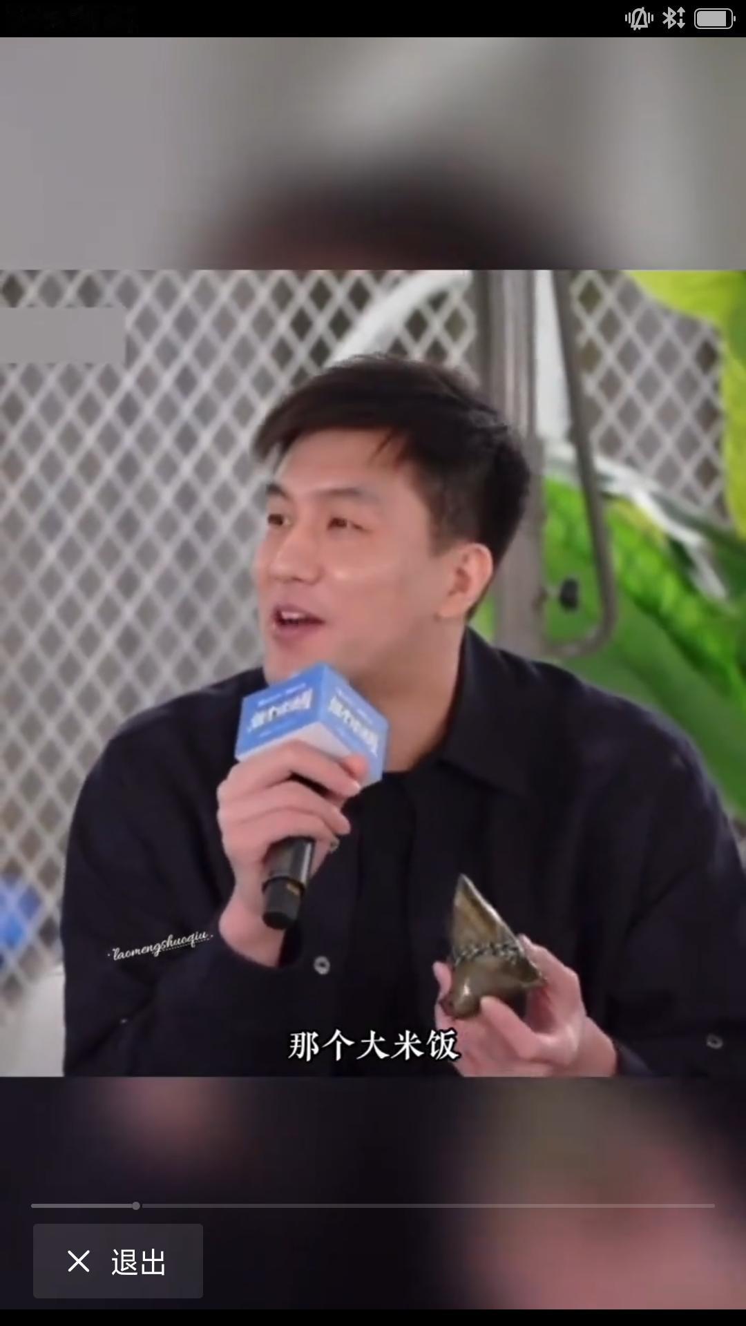 昨天郭艾伦在北京受邀出席百度足球世界杯观赛活动，这是他近一个月来第五次参加线下商