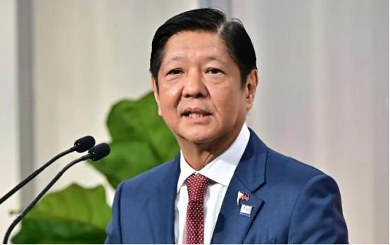 “中菲一战，迟打不如早打！”2025年，菲律宾总统马科斯居然说，只要中国在南海问