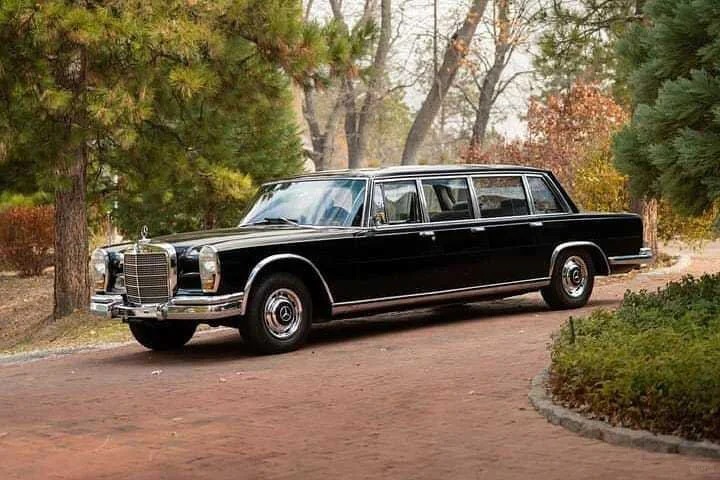 好车分享 Mercedes-Benz 600 Pullman，第一次见到六门的6