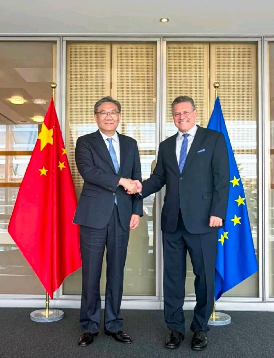 欧盟放下身段，中欧联合声明！
​据央视新闻客户端6月30日清晨报道，中欧贸易谈判