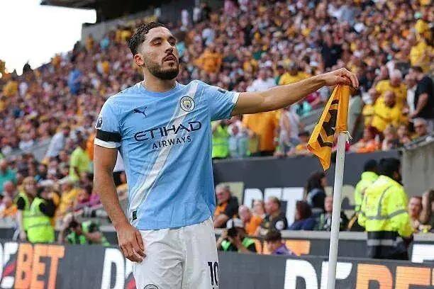 这几年像切尔基和奥利塞这种踢球风格明显好看于其他球星的球员真的太少太少了，期待世