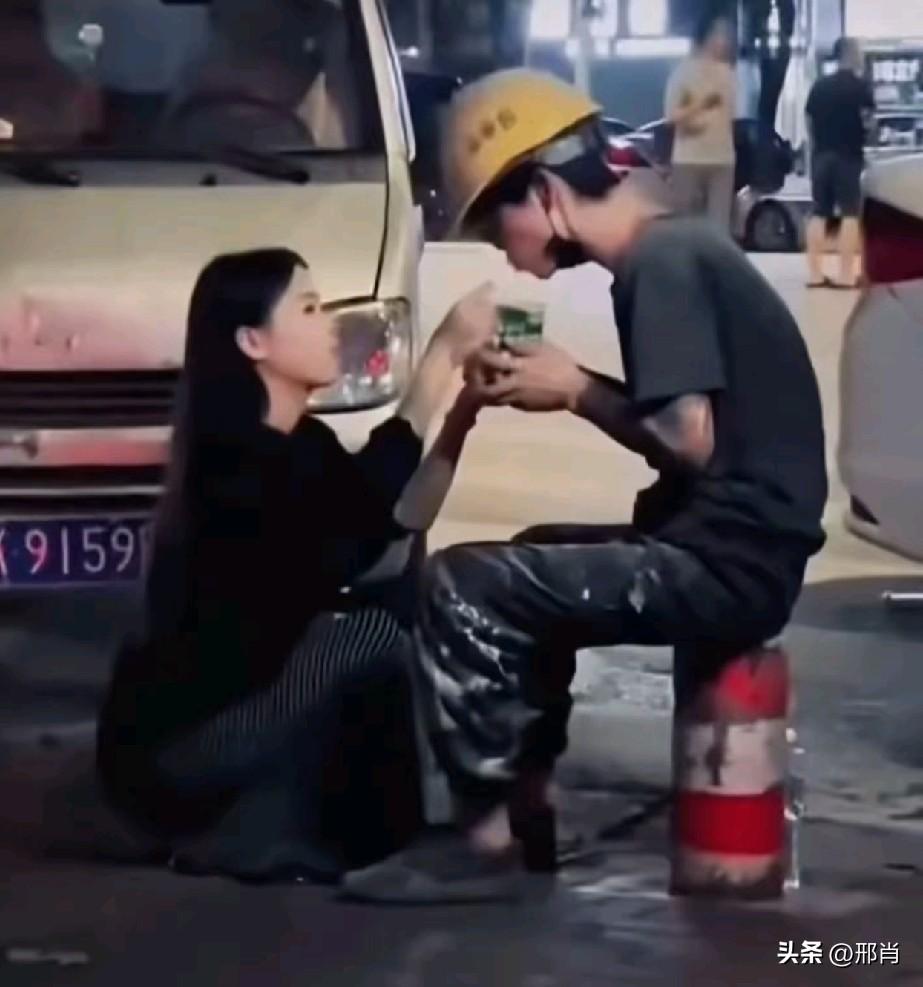 时间会让她知道怎么嫌弃他的