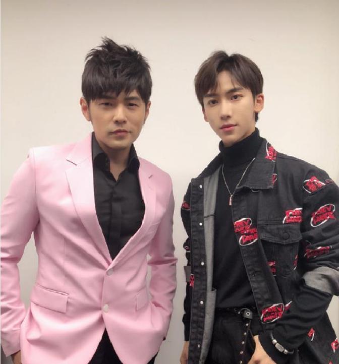 最近圈子里可是炸开了锅！男艺人丁泽仁，就在他26岁生日当天，突然发长文，抖出了他