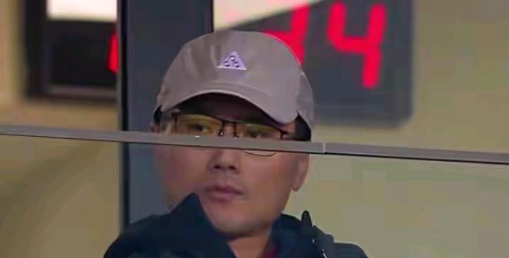 邵佳一能把国足带什么样，现在不好下结论，国家队成年队近期没什么比赛可打，想要检验