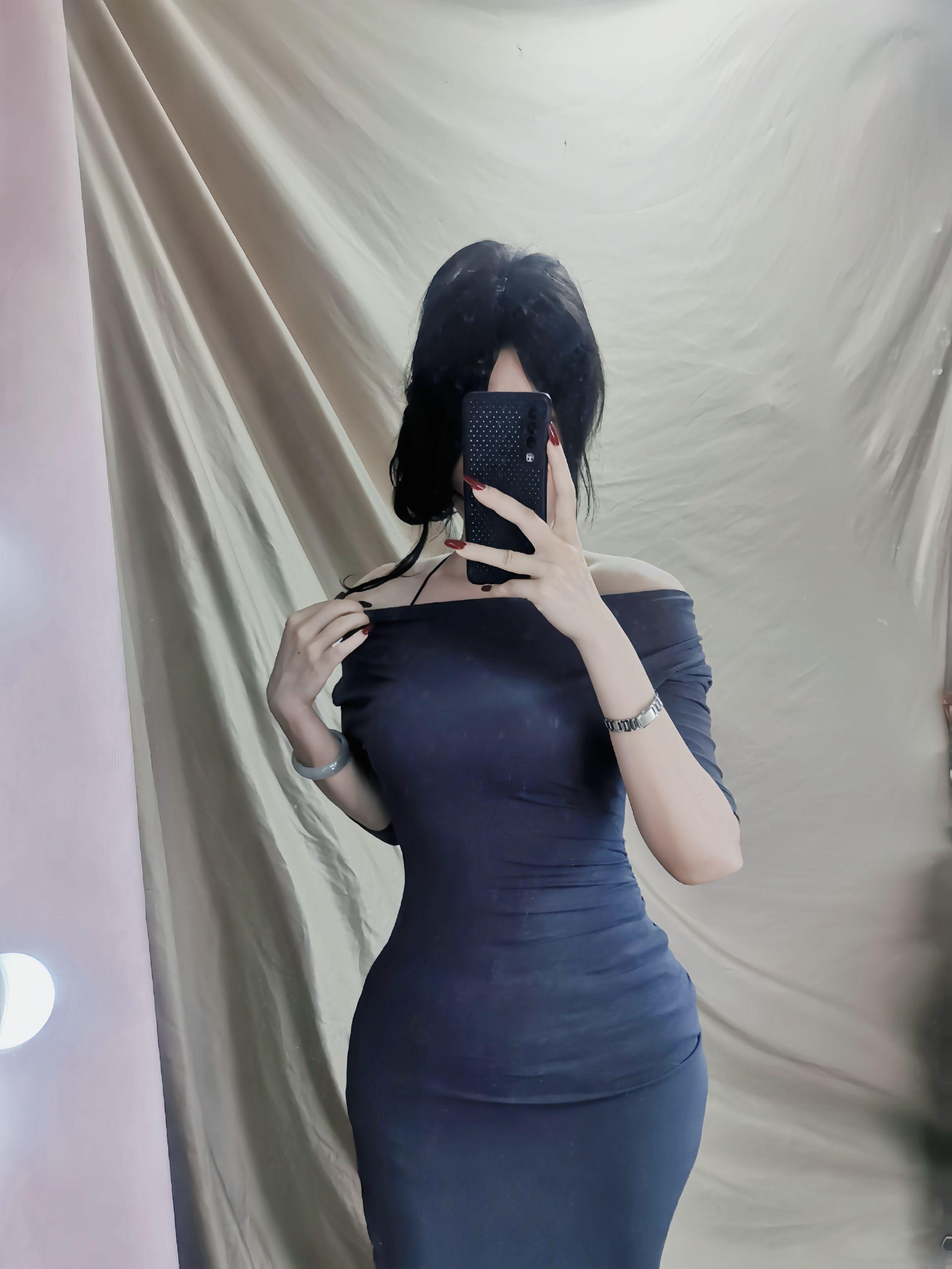 叫声小妈不过分吧？