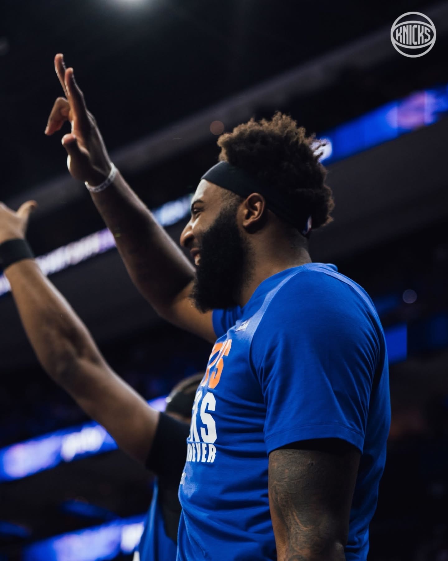 上仗第一節就發威嘅保羅佐治（Paul George）無以為繼，加上紐約力搏嘅防守